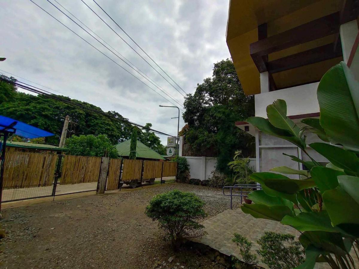 Frachette'S Bed & Breakfast Puerto Princesa Buitenkant foto