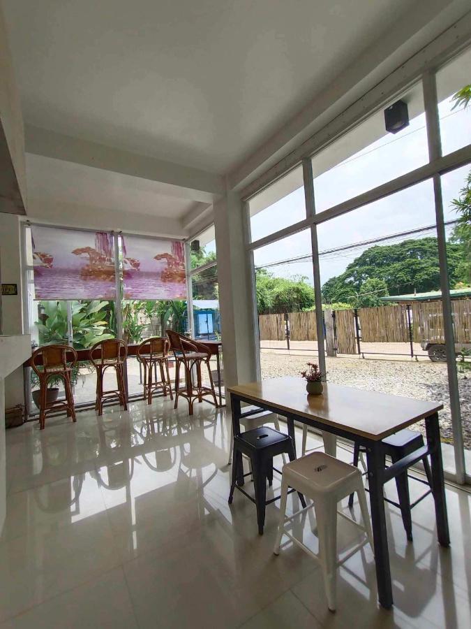 Frachette'S Bed & Breakfast Puerto Princesa Buitenkant foto