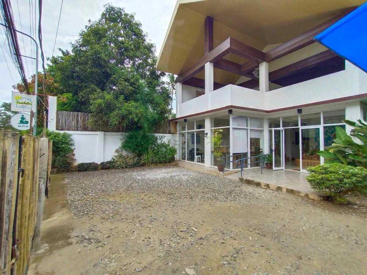Frachette'S Bed & Breakfast Puerto Princesa Buitenkant foto