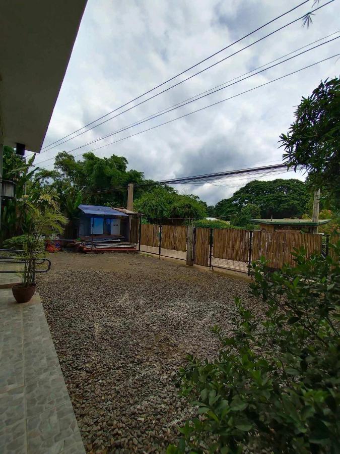 Frachette'S Bed & Breakfast Puerto Princesa Buitenkant foto