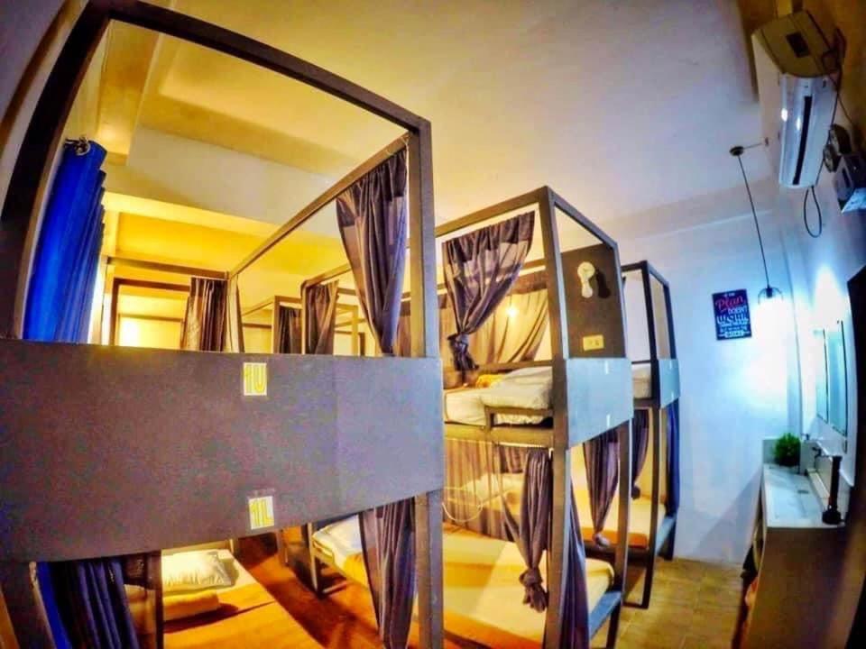 Frachette'S Bed & Breakfast Puerto Princesa Buitenkant foto