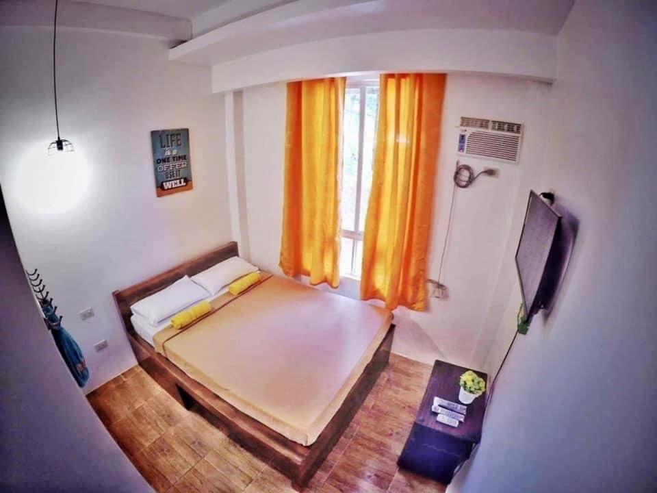 Frachette'S Bed & Breakfast Puerto Princesa Buitenkant foto
